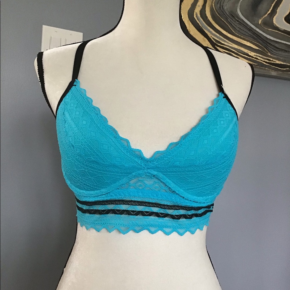 New PINK Bra size M